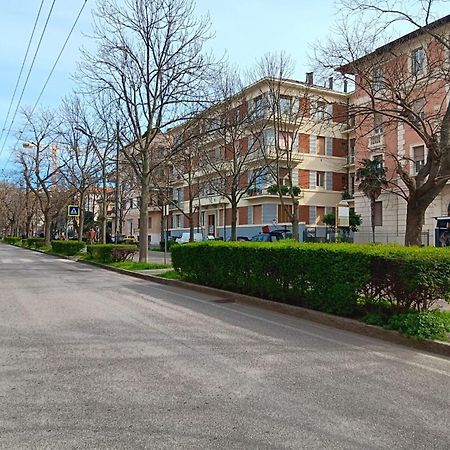 Italian Experience- Ancona City Apartment 外观 照片