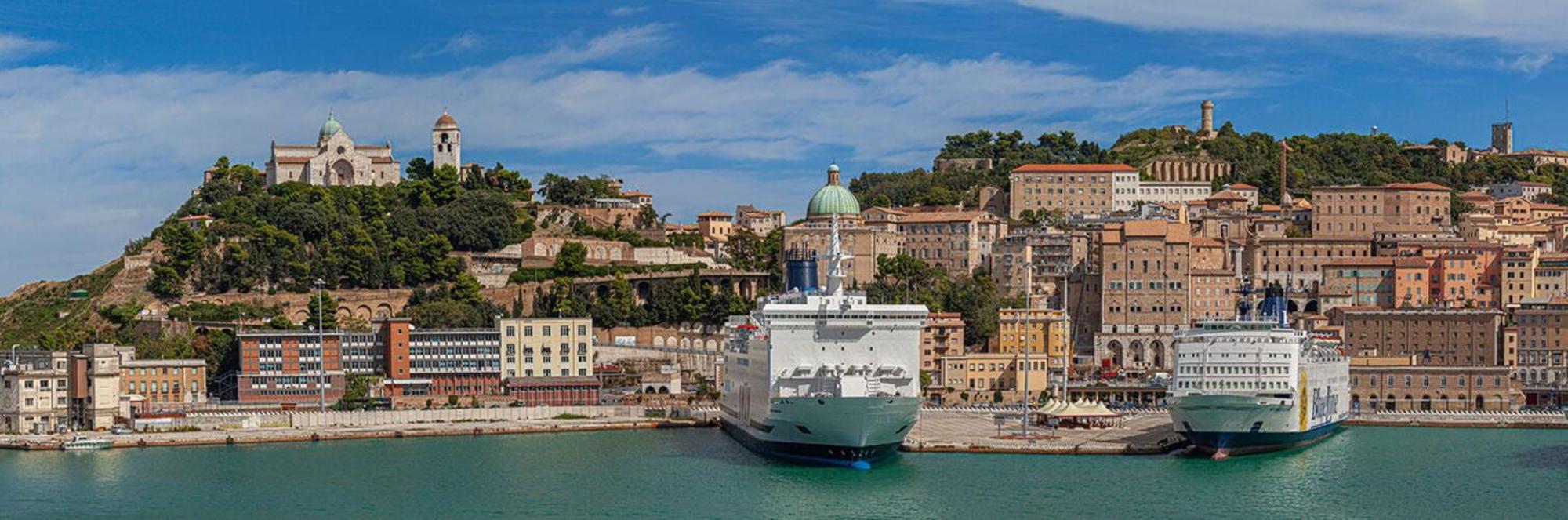Italian Experience- Ancona City Apartment 外观 照片